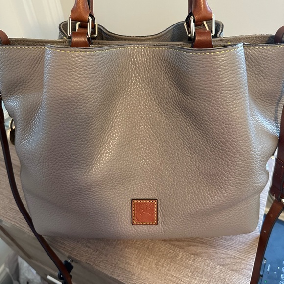 SOLD - Dooney Pebbled Grain Barlow bag- Taupe - Picture 13 of 15